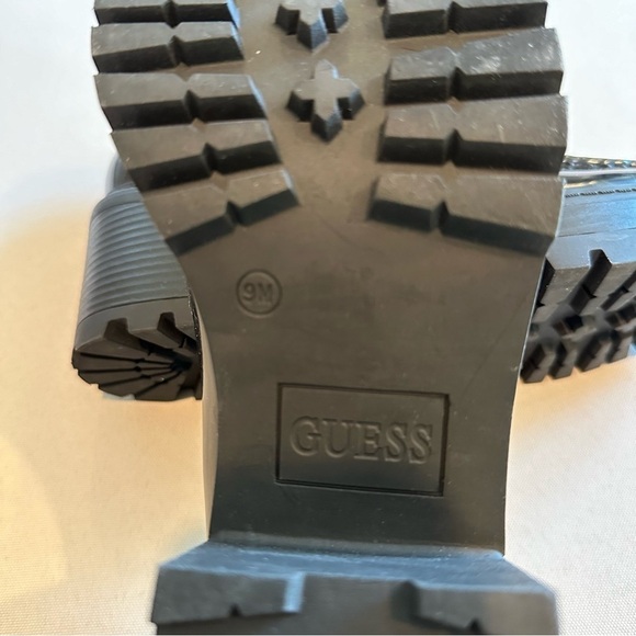 Guess chunky black loafers in size 9 like new condition. - Picture 9 of 10